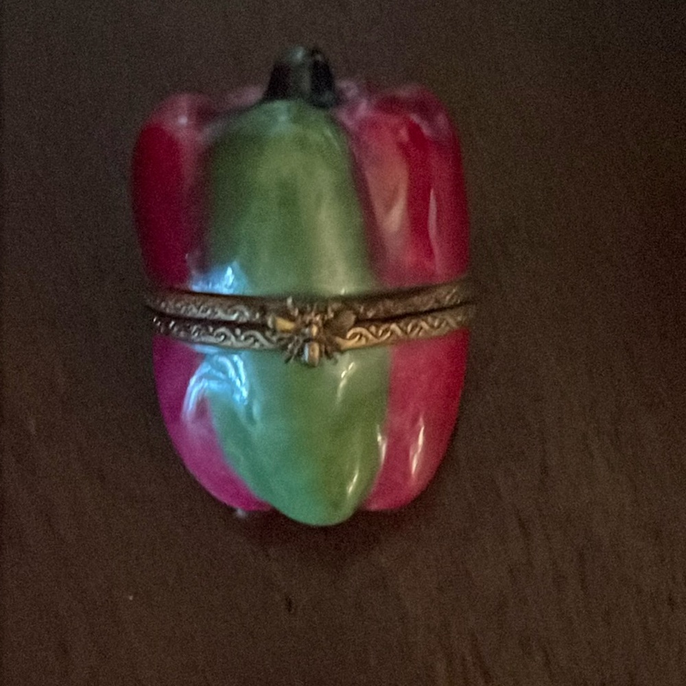 Hand painted two color Limoges Bell Pepper box
